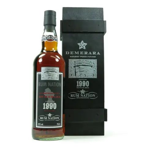 Rum Nation Versailles Demerara 1990