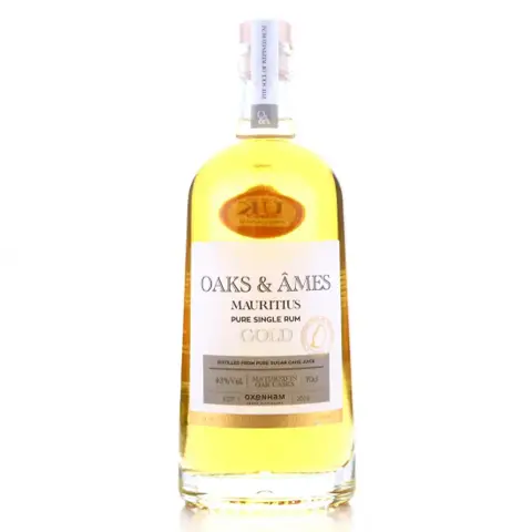 Oxenham Craft Distillery Oaks & Âmes Gold Rum