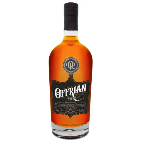 Las Cabras Offrian Rum 8