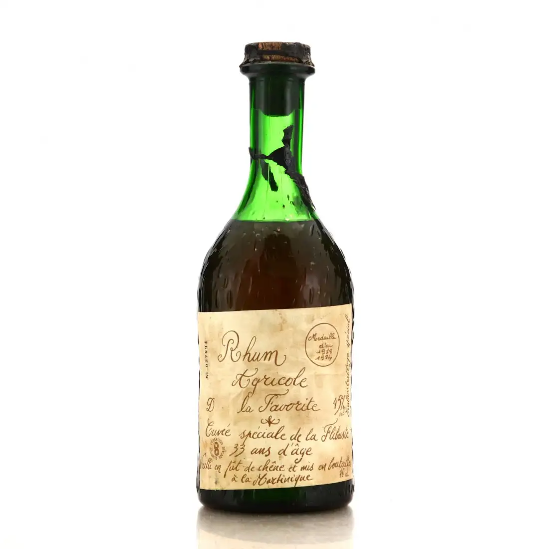 La Favorite Rhum Agricole la Favorite Cuvée La Flibuste 1976