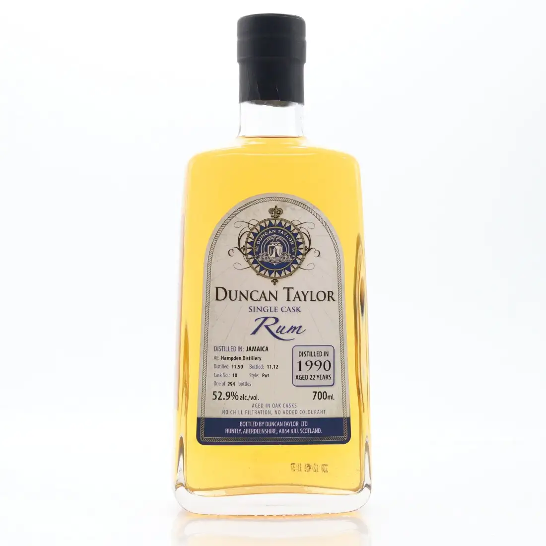 Duncan Taylor Hampden Single Cask Rum C<>H 1990