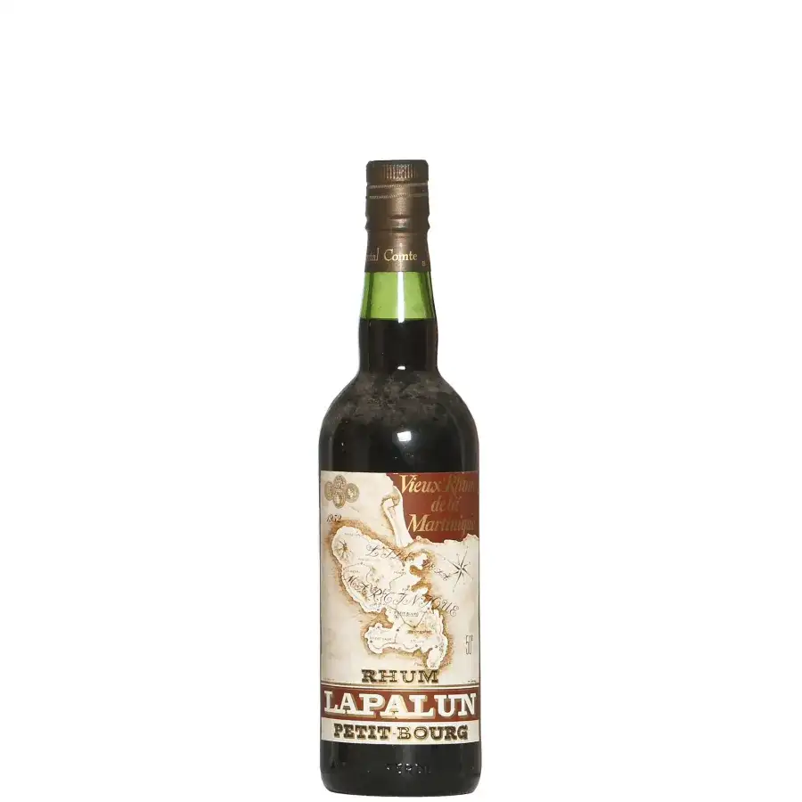 Rhum Chantal Comte Lapalun Vieux Rhum de la Martinique Petit-Bourg 1952
