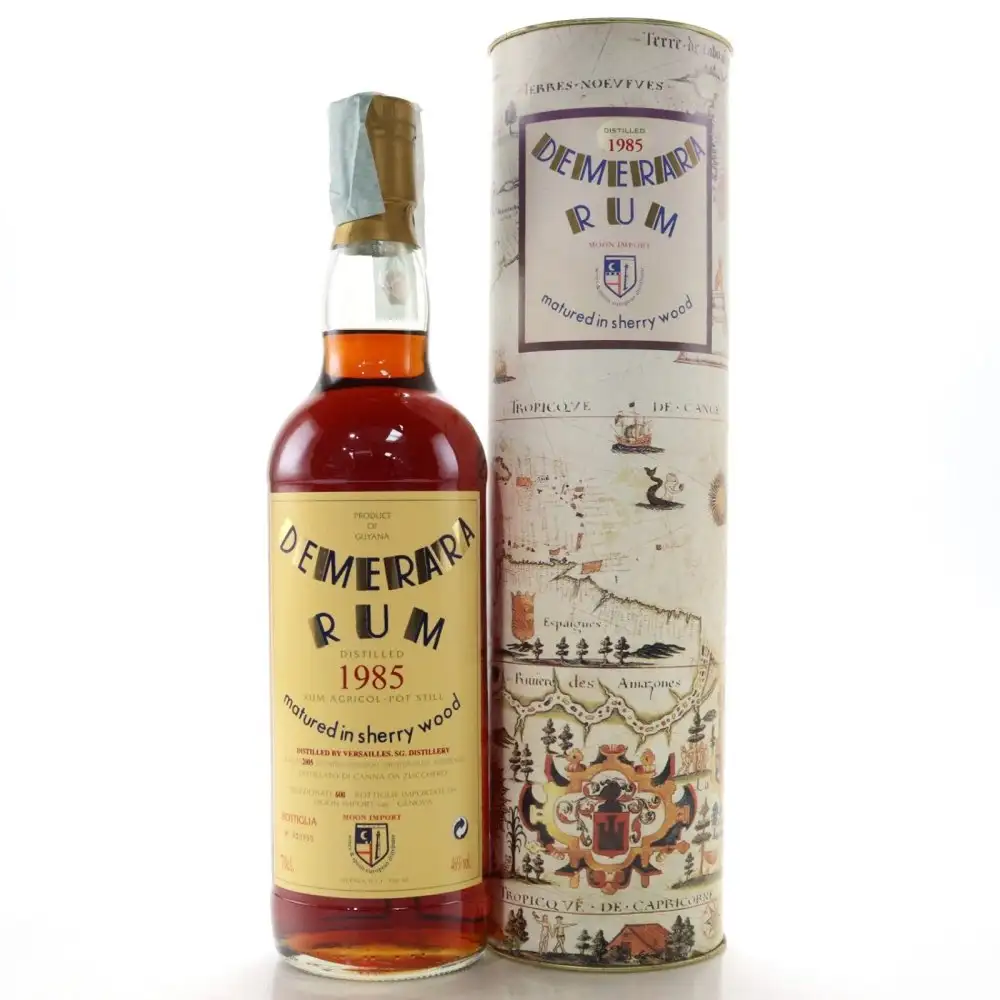 Moon Import Versailles Demerara Rum 1985