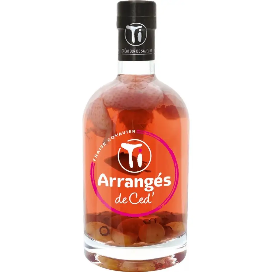 Ti Arrangés de Ced‘ Punch au rhum Fraise Goyavier