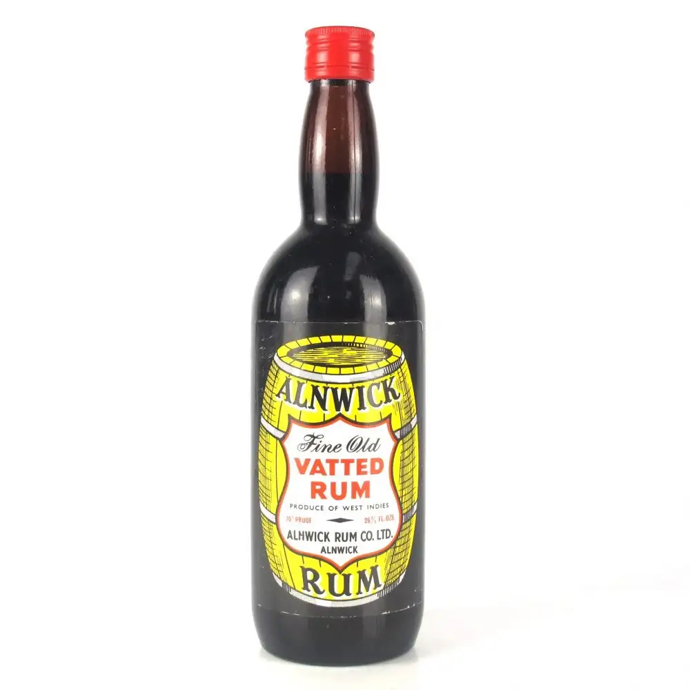 Alnwick Rum Fine Old Vatted Rum 1970s