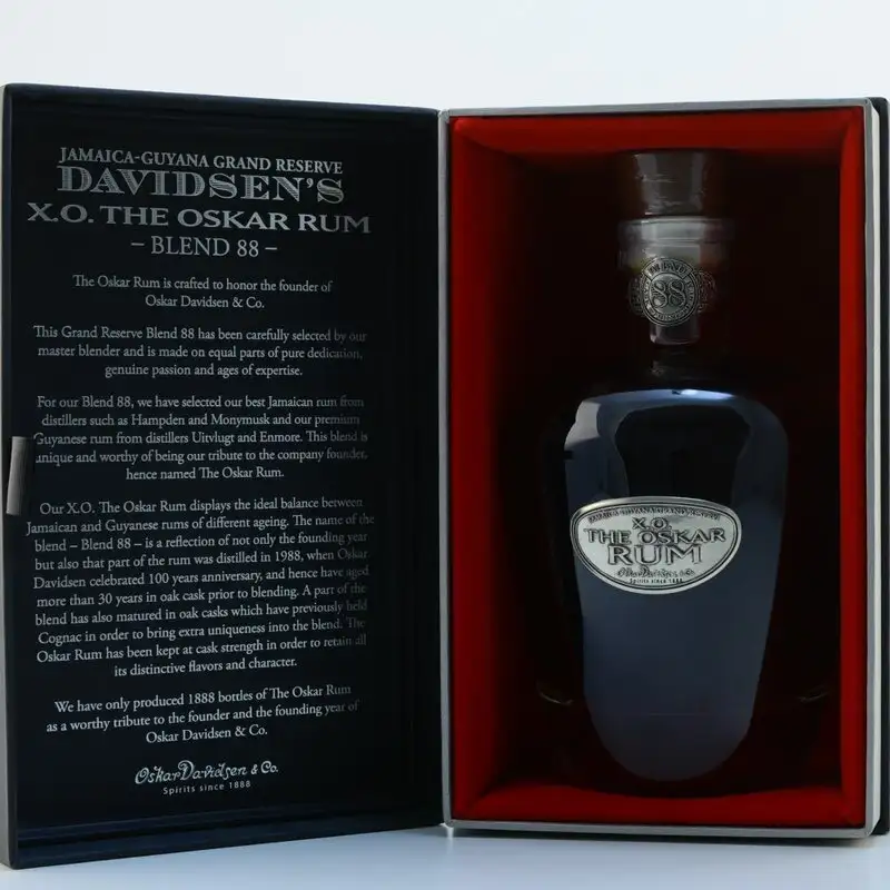 Oskar Davidsen & Co Davidsen‘s X.O. The Oskar Rum Blend No. 88 1988