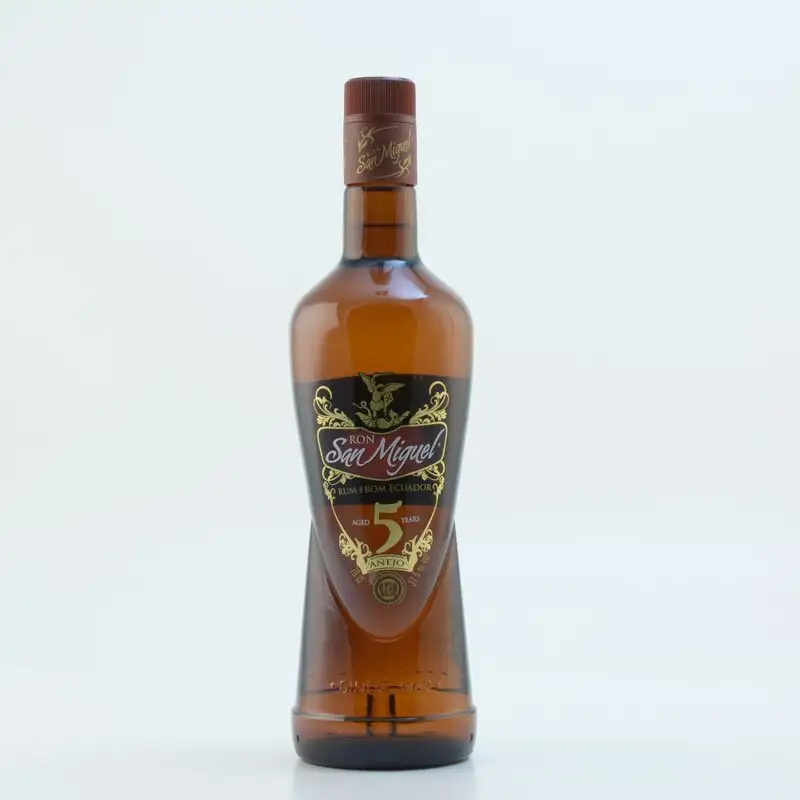 Licores San Miguel SA Ron San Miguel 5 Añejo